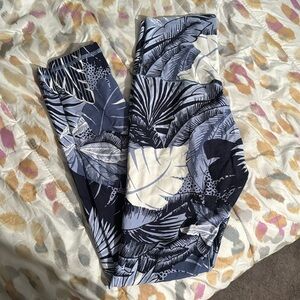 Aerie chill leggings